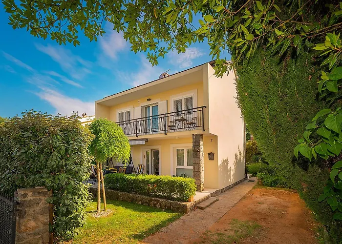 Noa On Island Krk * 반타치치